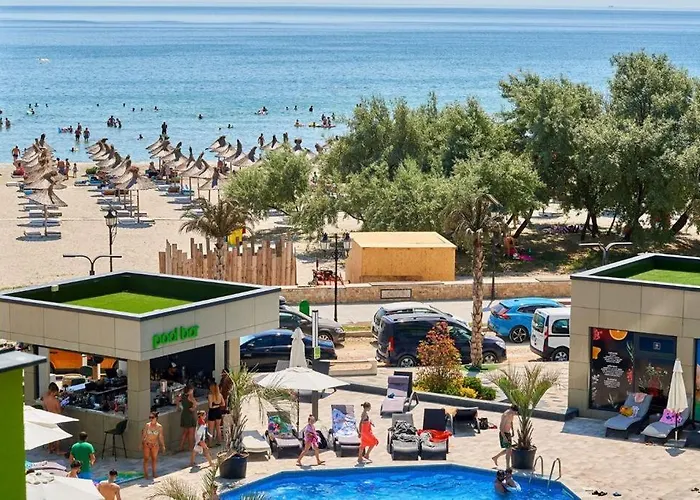 Διαμέρισμα Hampton 4 By Alz Năvodari